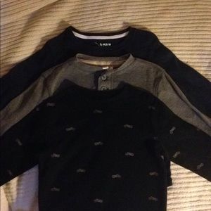 3 long sleeve shirts